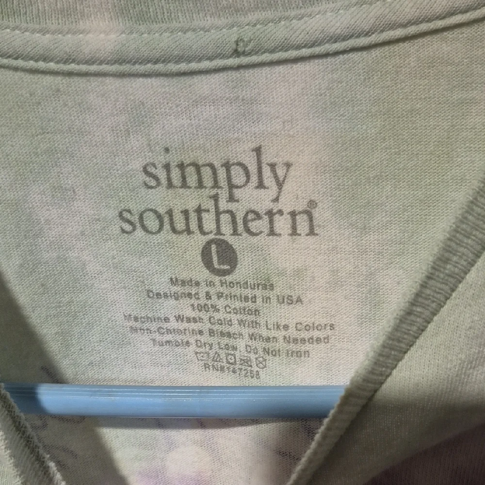 Simply Southern Women's Easter Large Pastel Tie-Dye Shirt - Picture 5 of 9